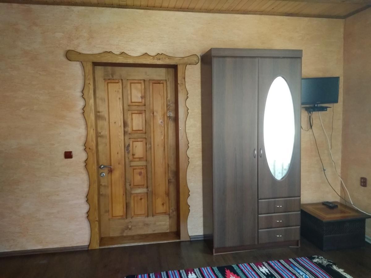 فيلا Затишок В Карпатах ياريمتشي المظهر الخارجي الصورة